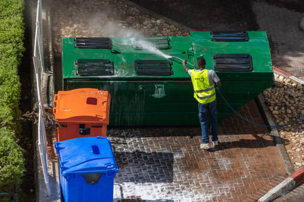 Best Deck Cleaning Services  in Alturas, CA